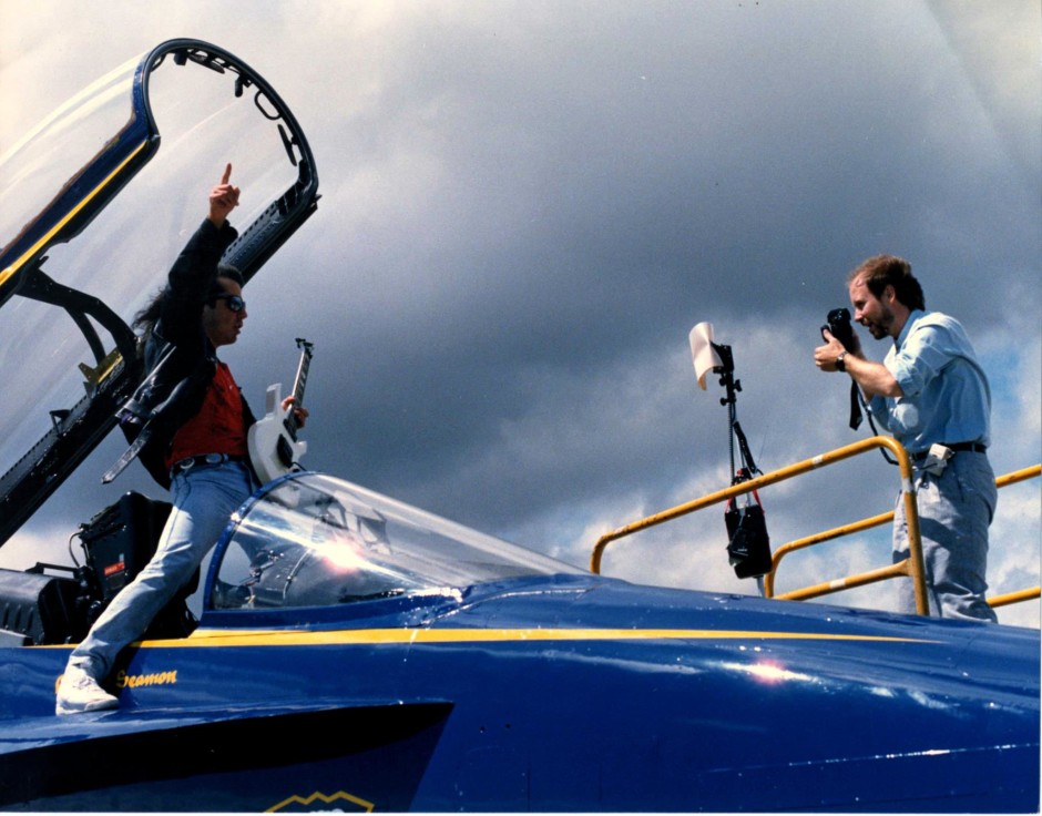 Flying High - Chaquico Blue Angels Photo Op - USA Today